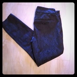 Old Navy "The Diva" Baroque Pattern Skinny Ankle